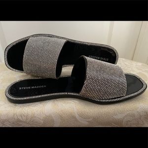 Steve Madden Jacelyn Black Rhinestone slides size 10